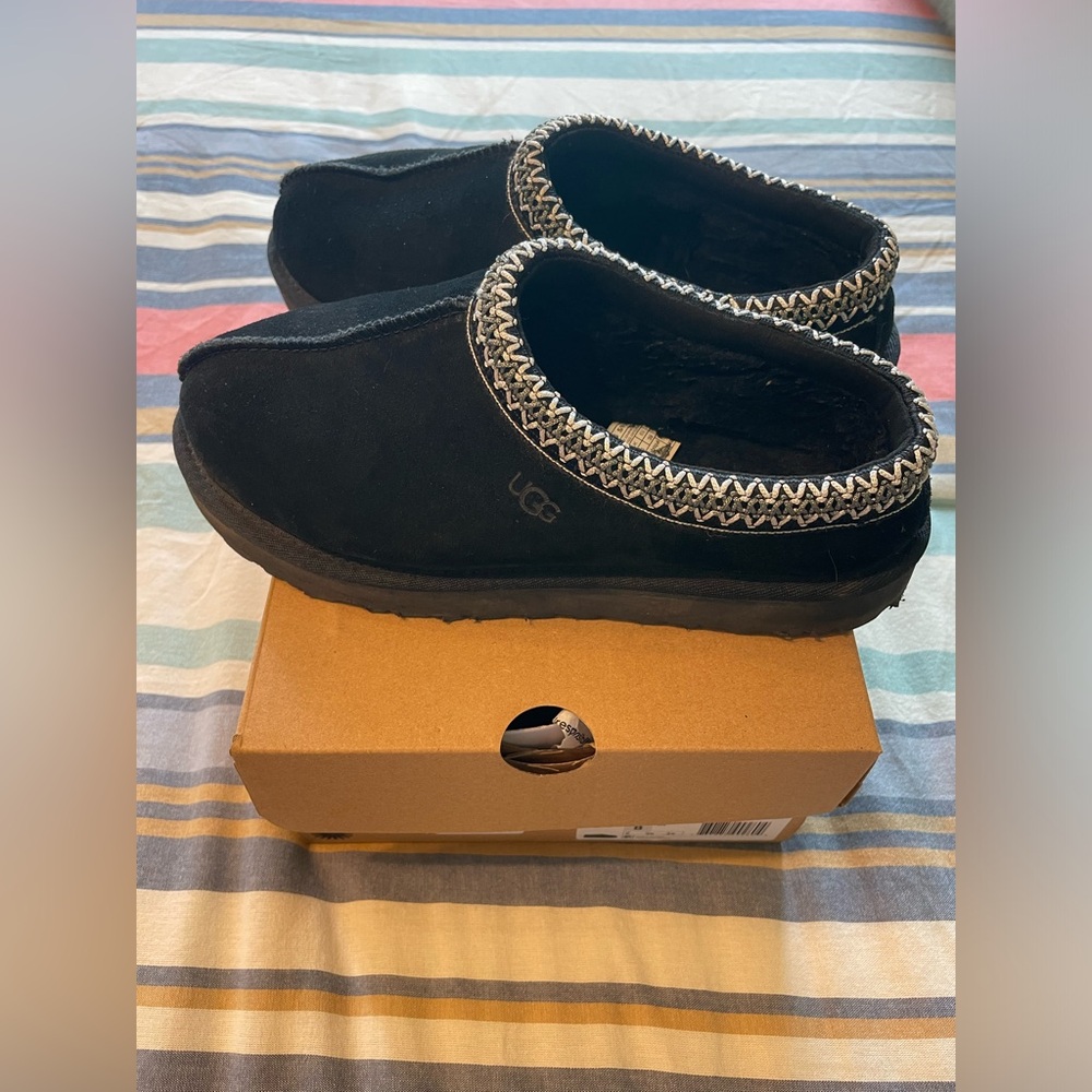 Ugg Tasman